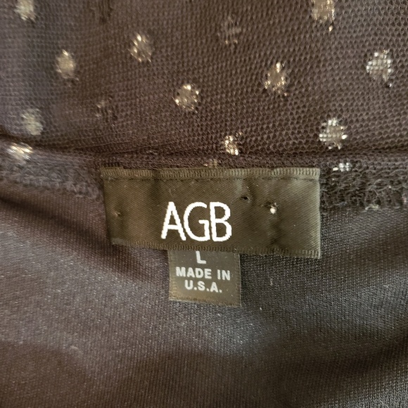 AGB sleeveless top with metallic thread size Large - Picture 5 of 6